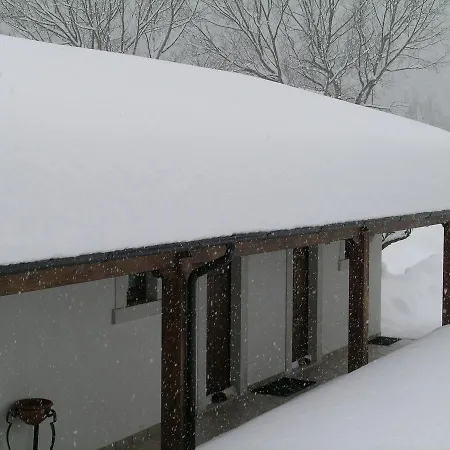 Les Chalets B&B Bed & Breakfast *
