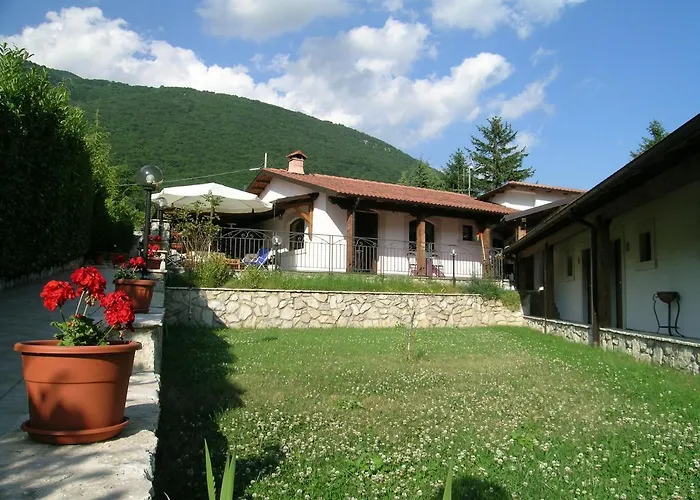 Les לינה וארוחת בוקר וילטה בריאה