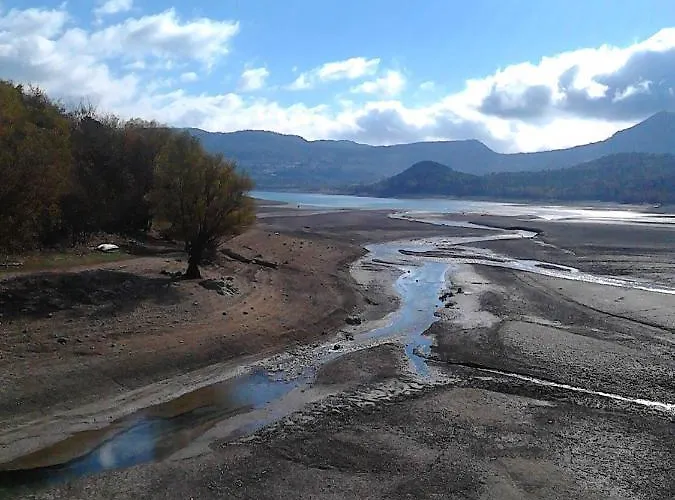 לינה וארוחת בוקר Les 3*